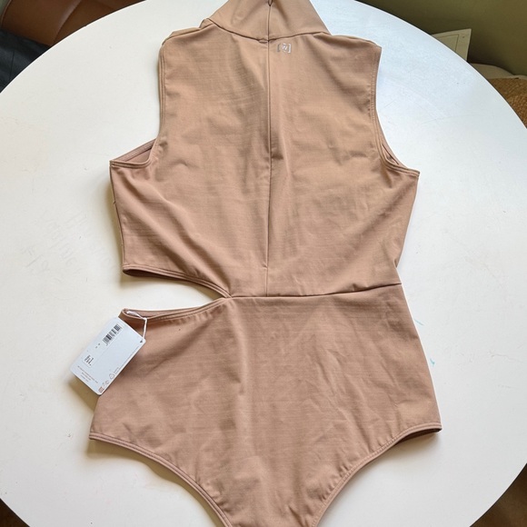 Wolford Tan Bodysuit - Picture 5 of 6